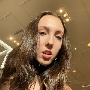 Meet your Posher, Savannah